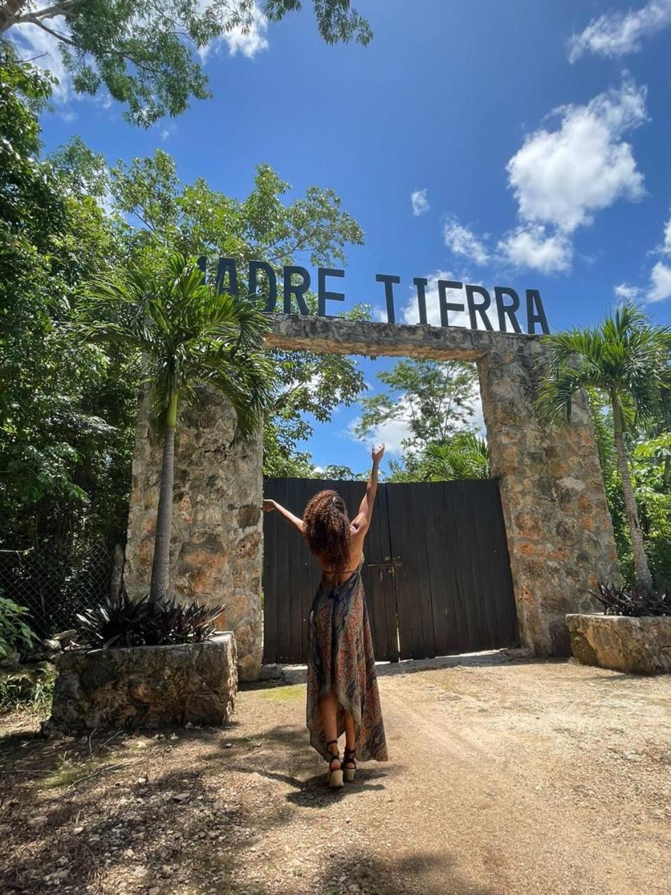 Gasthaus Madre Tierra Eco Habitat Puerto Morelos Exterior foto